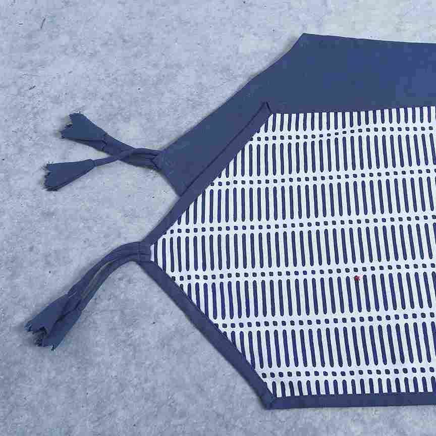 Como Table runner - Blue - Image 2
