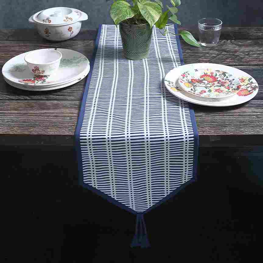 Como Table runner - Blue - Image 8