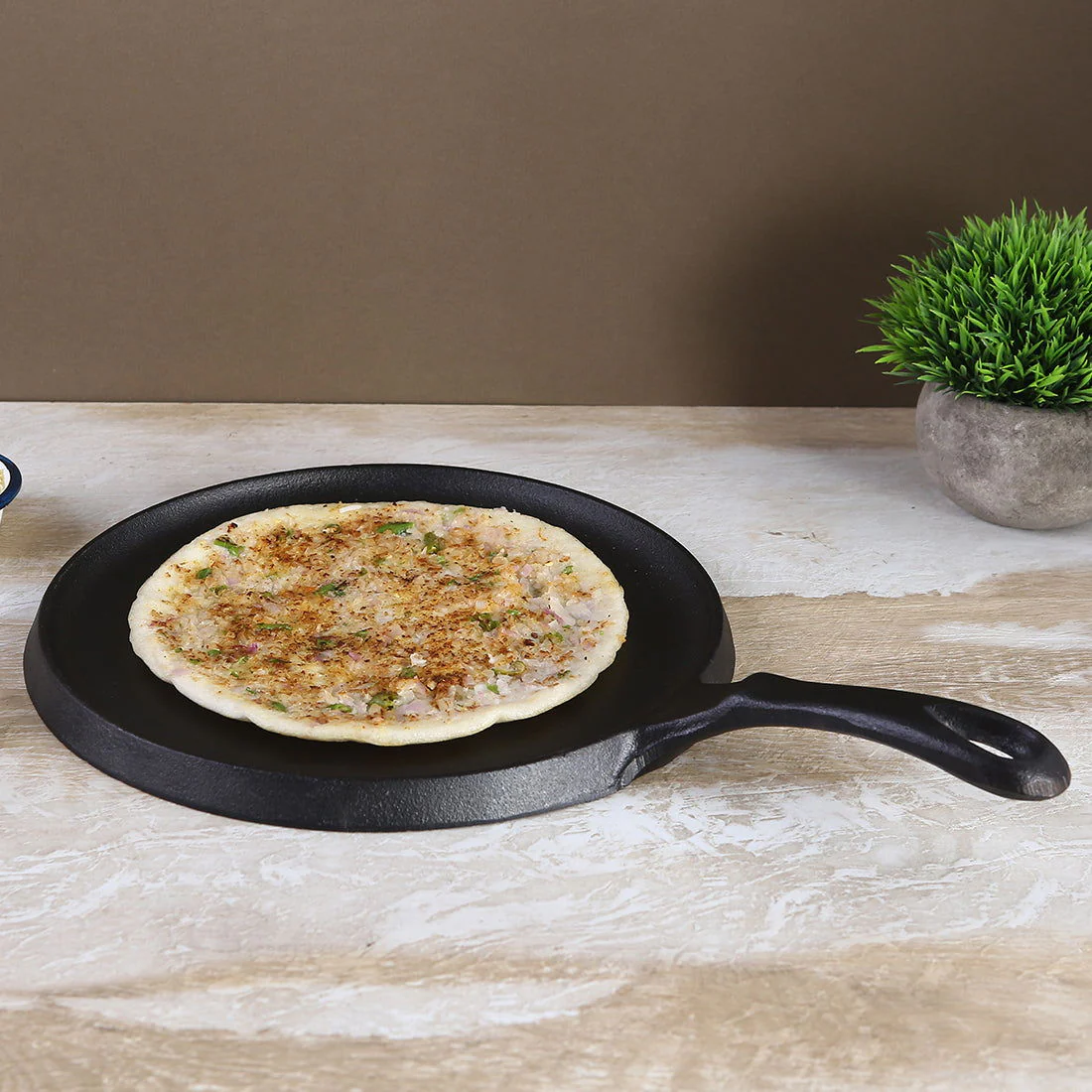 Forza Cast-Iron 25 cm Dosa Tawa Pan | Pre-Seasoned Cookware | Induction Friendly | 3.8 mm| With Lifetime Exchange Warranty - Image 10