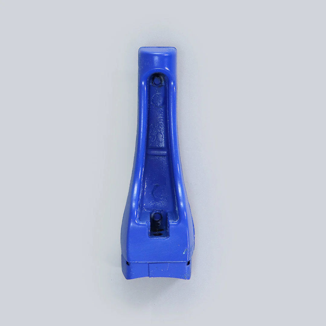 Health GuardĀ Outer LidĀ PressureĀ CookerĀ 5 Litres, Blue ā Body Handle - Image 6