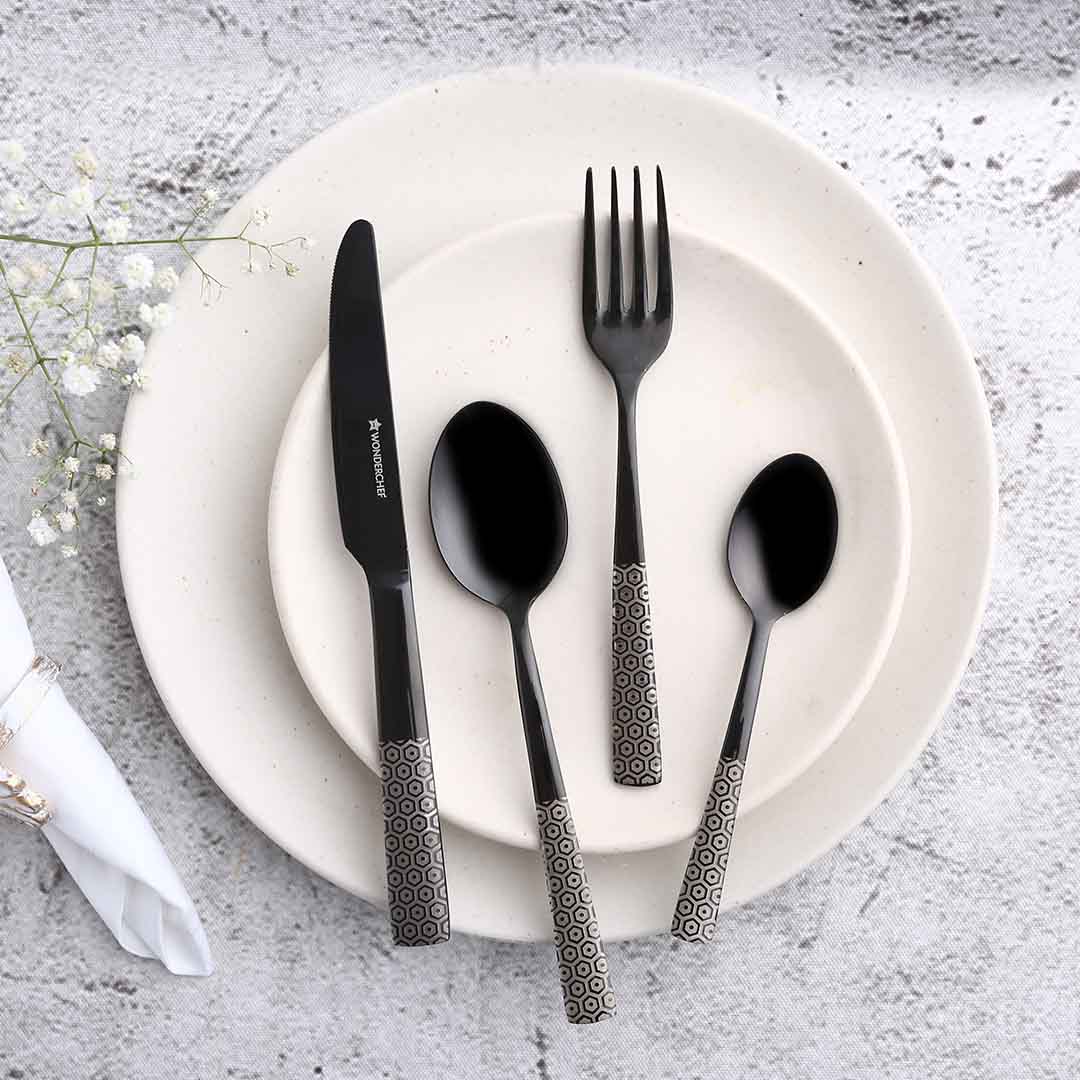 Roma Cutlery Gift Set - Black - Set of 24pcs - Image 4