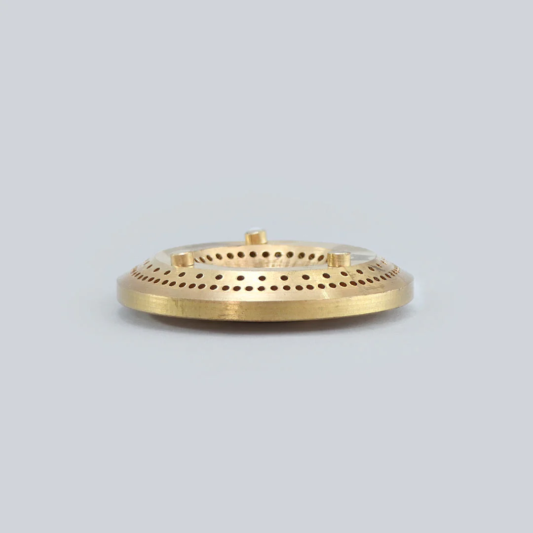 Ultima 3 Burner Cooktop – Small Burner - Image 2