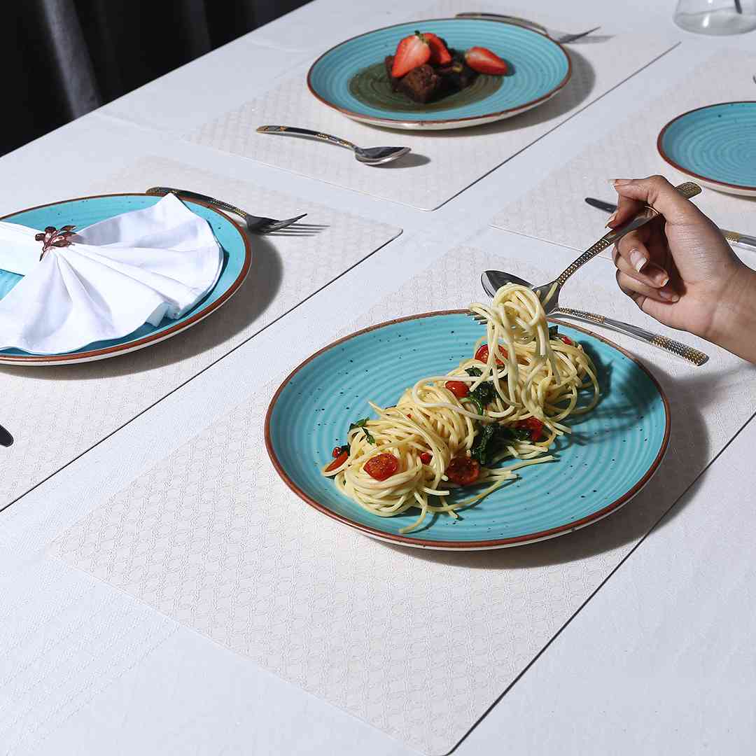 Valentina Reversible Diamond & Textured Placemat Set of 6 - Image 3